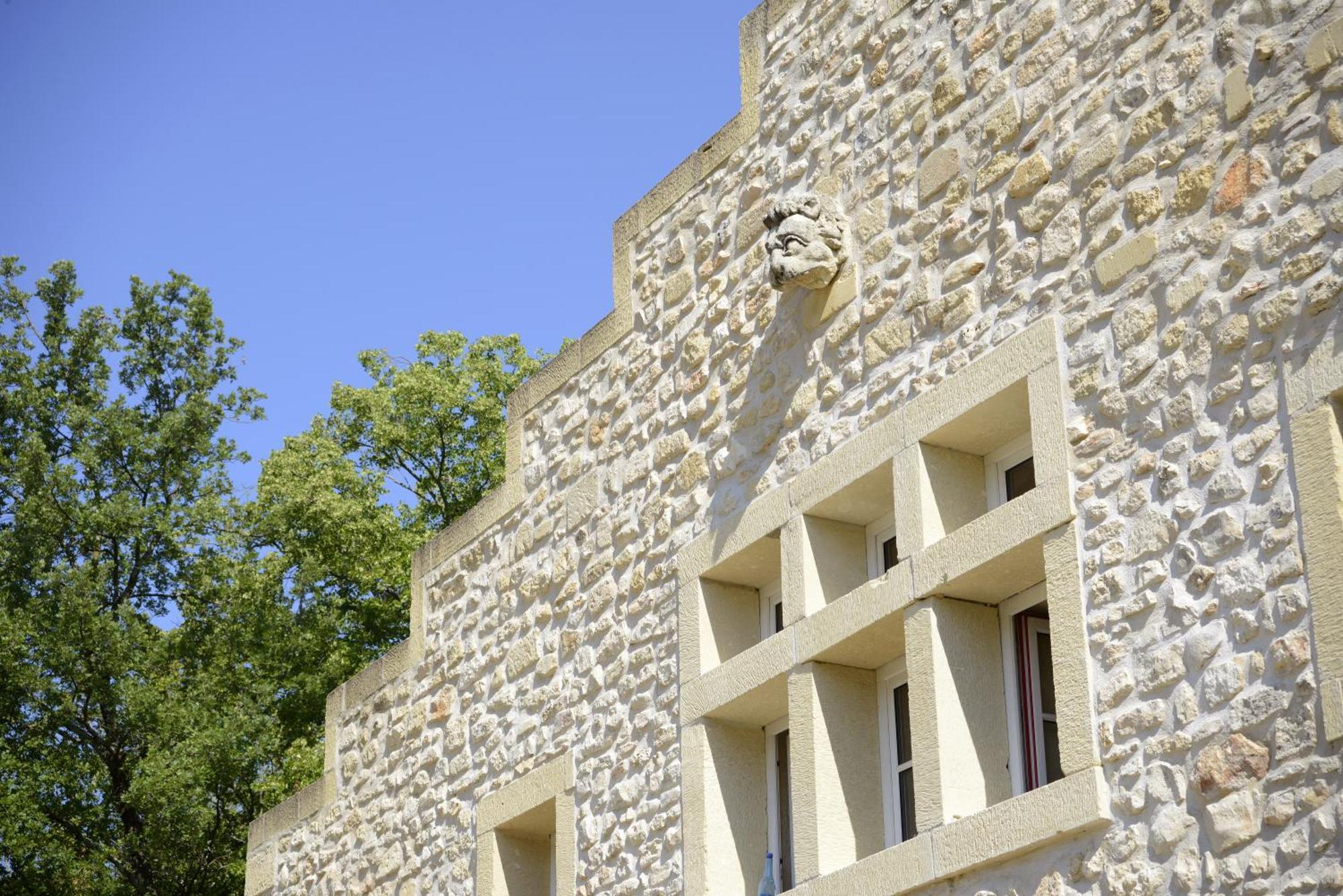Chateau De Pondres Villevieille المظهر الخارجي الصورة